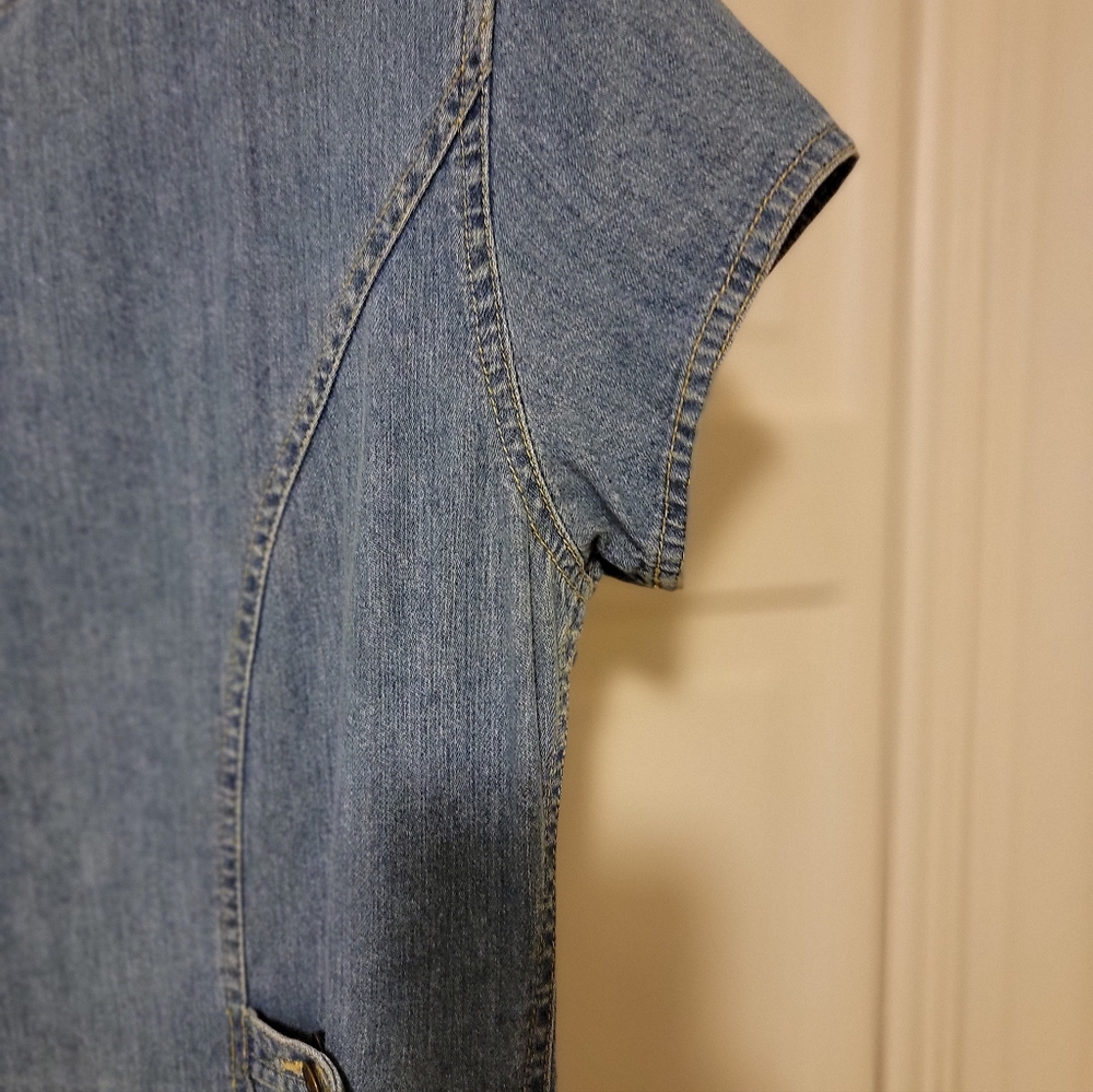 LizWear Denim Button-Down Dress Size Medium EUC - Picture 6 of 6